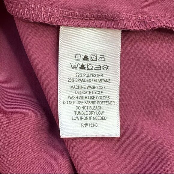 Tommy Bahama GOLF 1/4 Zip Golf Dress Magenta Size Large - Picture 7 of 12